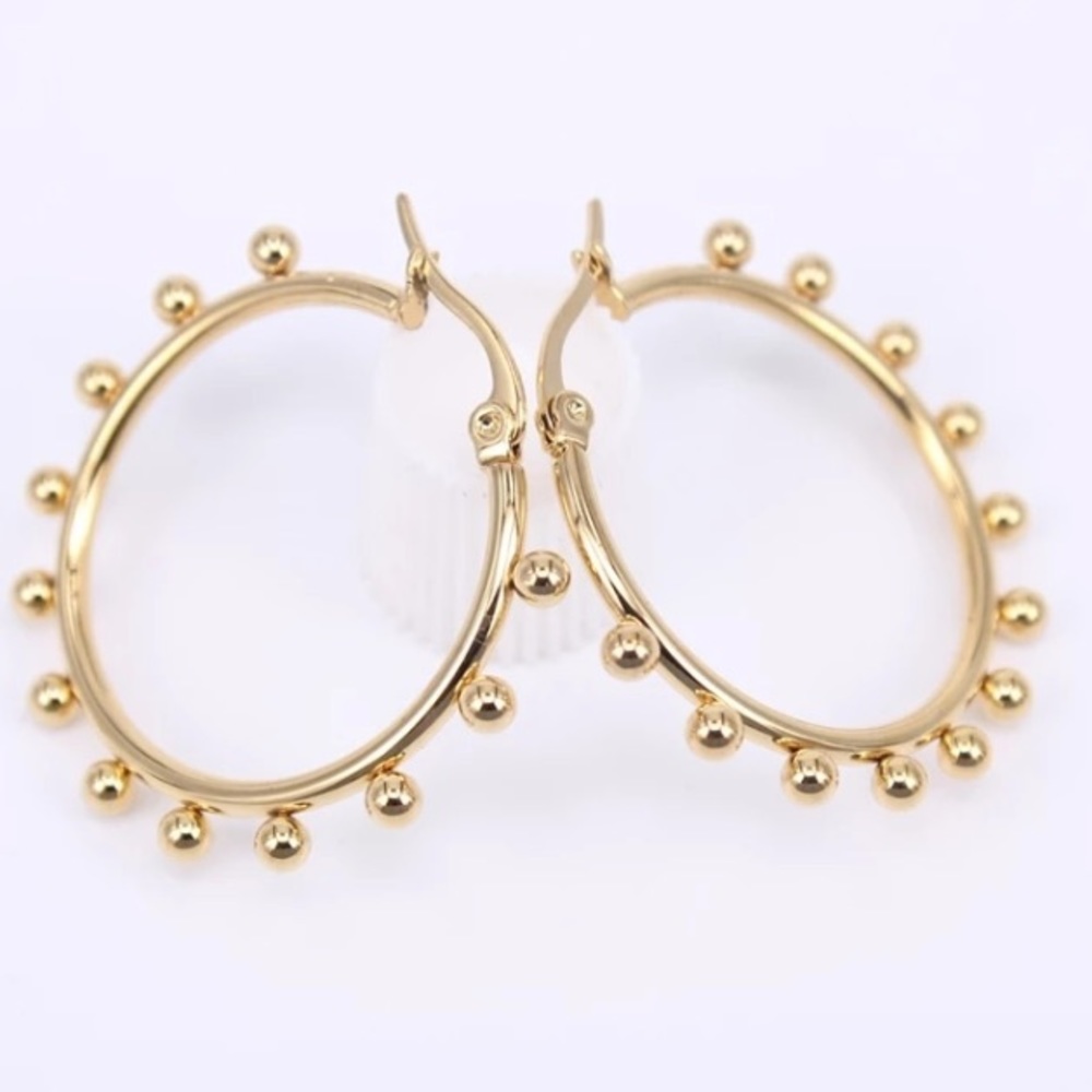 Gold plated hoop earrings - Picture 3 of 3